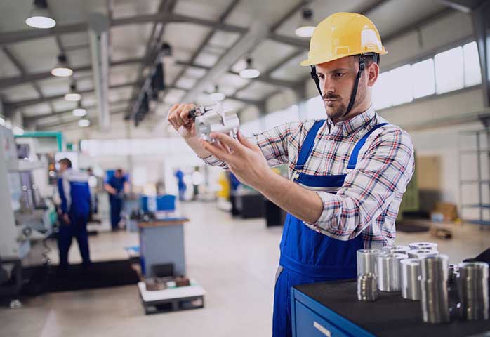 مزایای استفاده از دستگاه‌های کنترل کیفی مبتنی بر هوش مصنوعی در کارخانجات